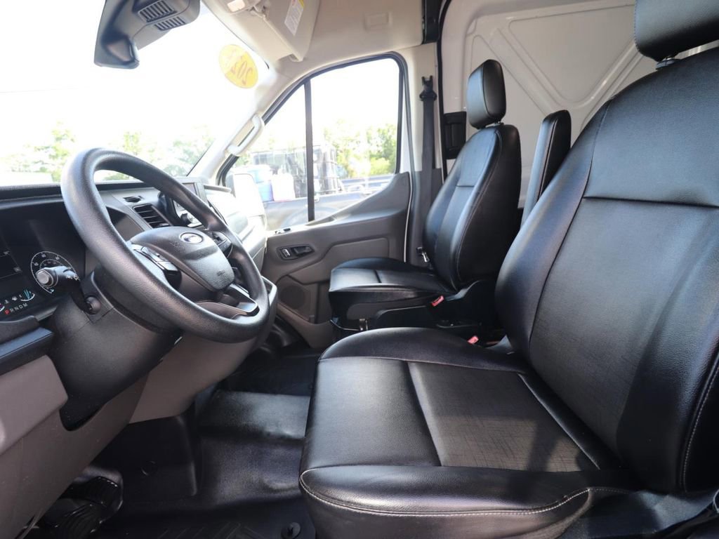 Certified 2023 Ford Transit 250 Medium Roof image 8