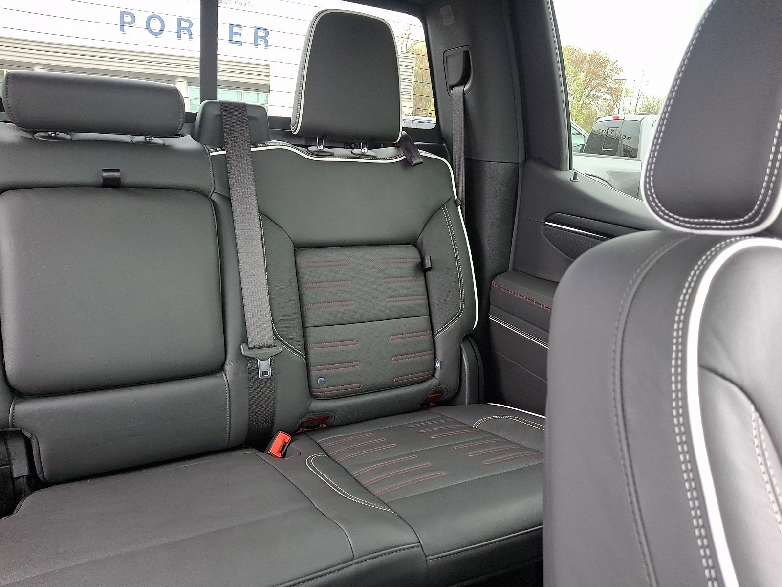 Used 2024 GMC Sierra 1500 AT4X image 19