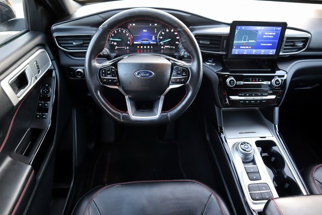 Certified 2023 Ford Explorer ST-Line w/ Class IV Trailer Tow Package image 4