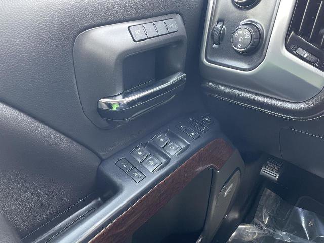 Used 2017 GMC Sierra 1500 SLT w/ SLT Preferred Package image 30