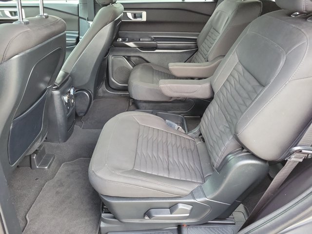 Certified 2020 Ford Explorer XLT RWD image 11