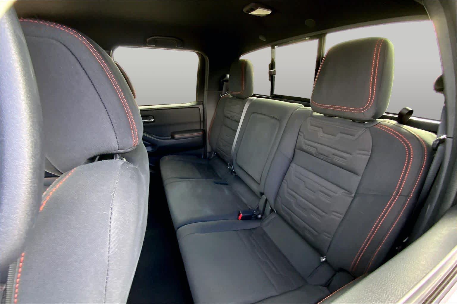 Used 2023 Nissan Frontier PRO-4X w/ Technology Package AWD/4WD image 21