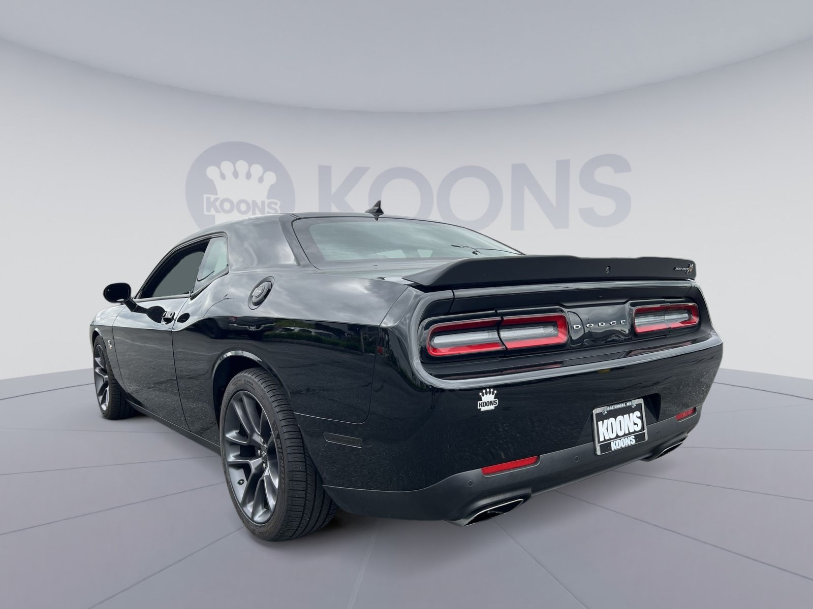 Used 2023 Dodge Challenger R/T Scat Pack w/ Plus Package RWD image 4