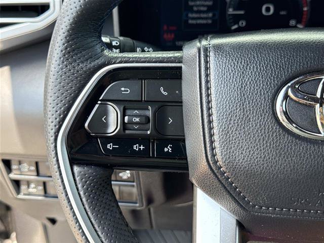 Used 2025 Toyota Tundra Platinum AWD/4WD image 17