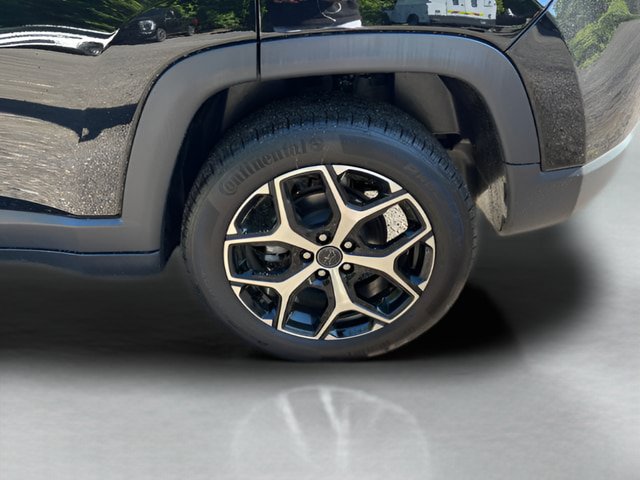 Used 2025 Jeep Compass Limited AWD/4WD image 22