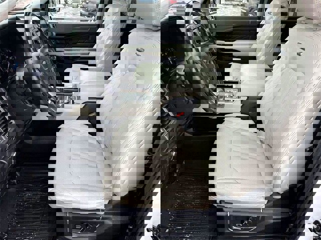 Certified 2019 Ford Expedition Platinum image 12