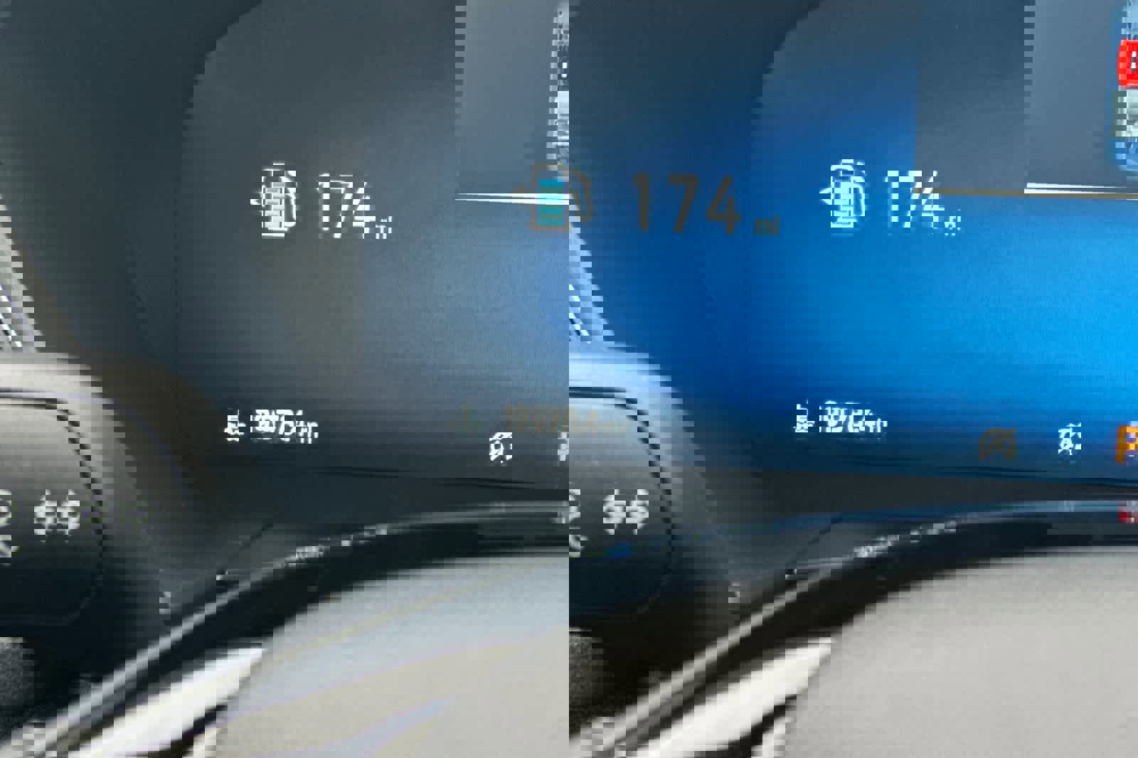 Certified 2025 Ford Escape Platinum image 25