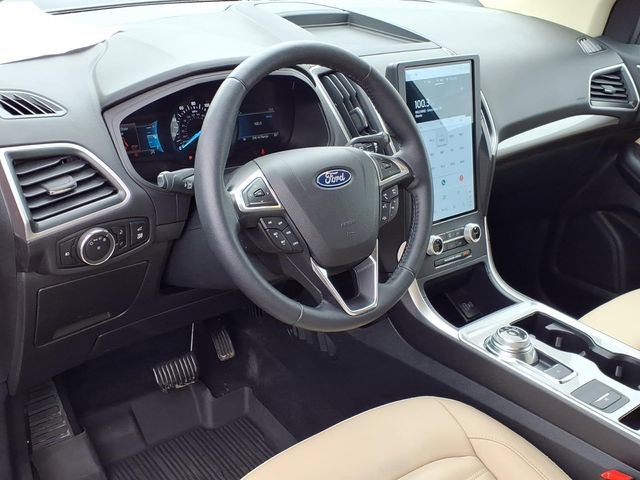 Certified 2024 Ford Edge SEL w/ Convenience Package AWD/4WD image 19