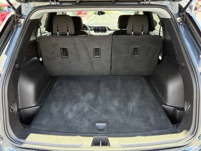Used 2019 Chevrolet Blazer LT FWD image 28