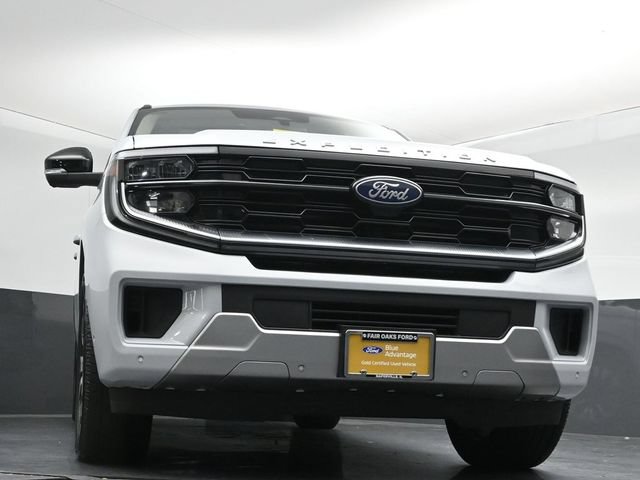 Certified 2025 Ford Expedition Max Platinum w/ Driver's Package AWD/4WD image 39