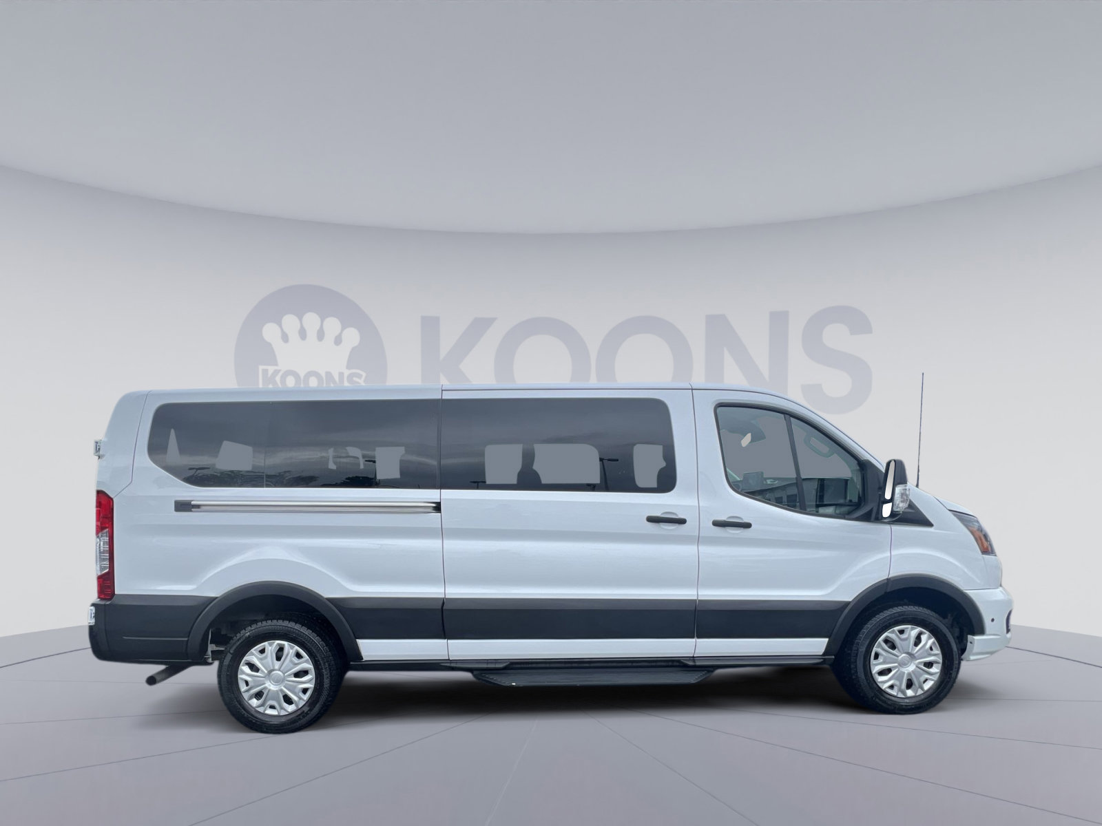 Certified 2025 Ford Transit 350 XLT RWD image 17