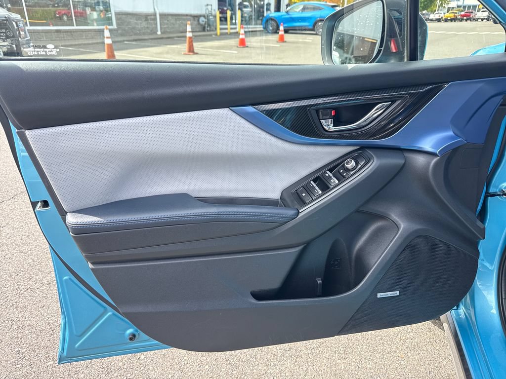 Used 2019 Subaru Crosstrek Hybrid w/ Moonroof Package w/Navigation AWD/4WD image 17