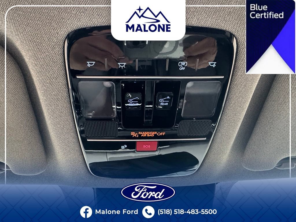 Used 2024 Hyundai Santa Fe Limited AWD/4WD image 33