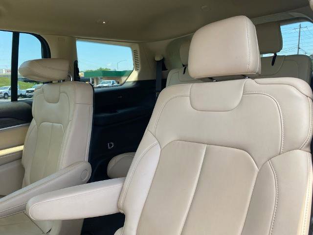 Used 2021 Jeep Grand Cherokee L Limited AWD/4WD image 28
