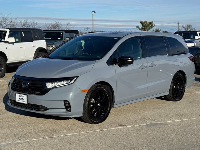 Used 2024 Honda Odyssey Sport image 12