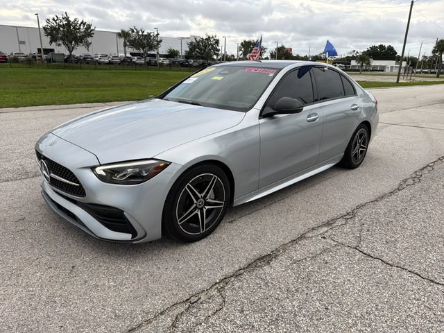 Used 2022 Mercedes-Benz C 300 4MATIC Sedan image 3