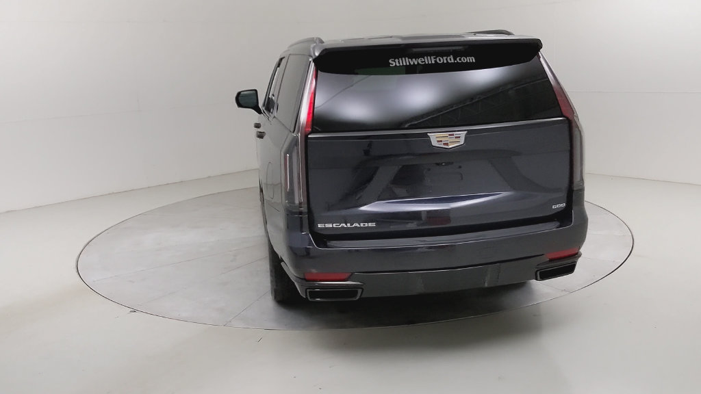 Used 2024 Cadillac Escalade ESV Sport w/ Touring Package AWD/4WD image 17