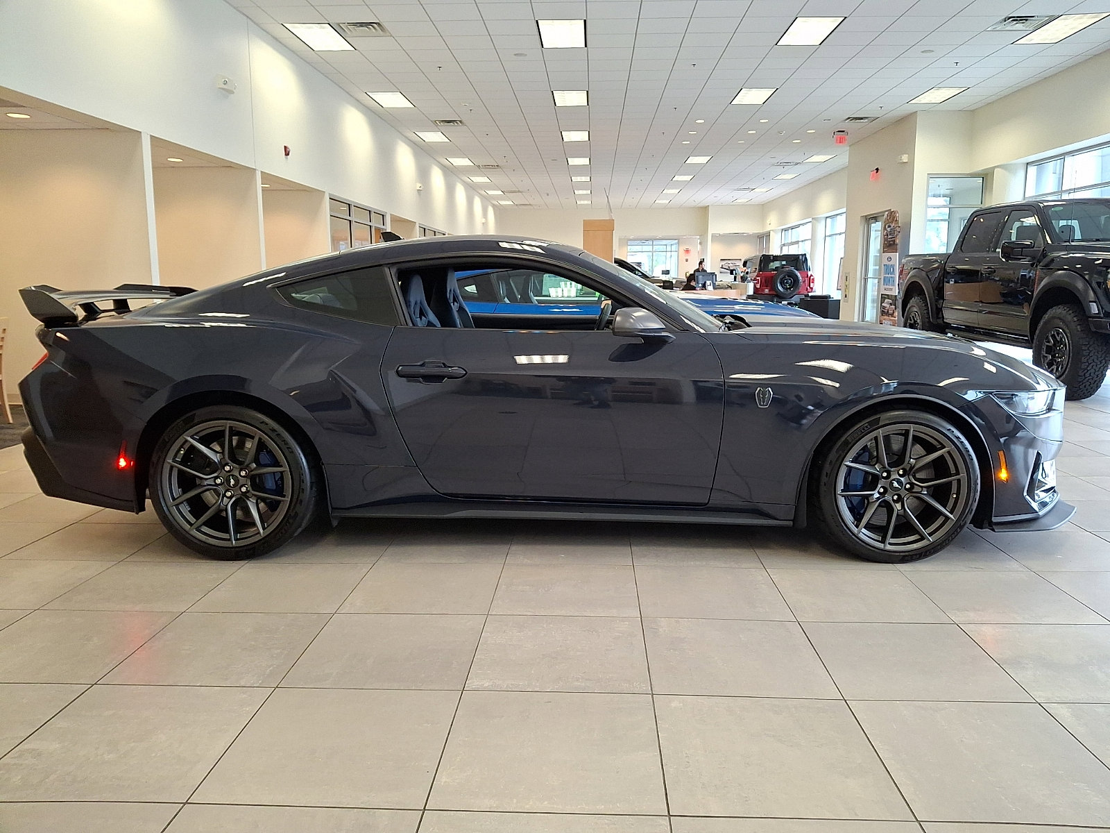 Certified 2025 Ford Mustang Dark Horse w/ Dark Horse Handlin Package image 7