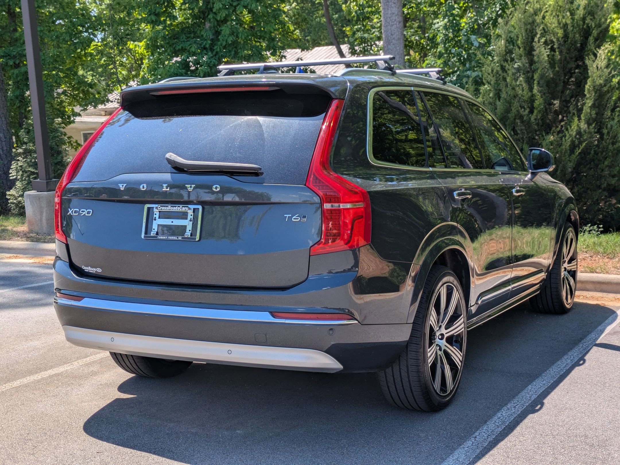 Used 2022 Volvo XC90 T6 Inscription w/ Advanced Package image 4