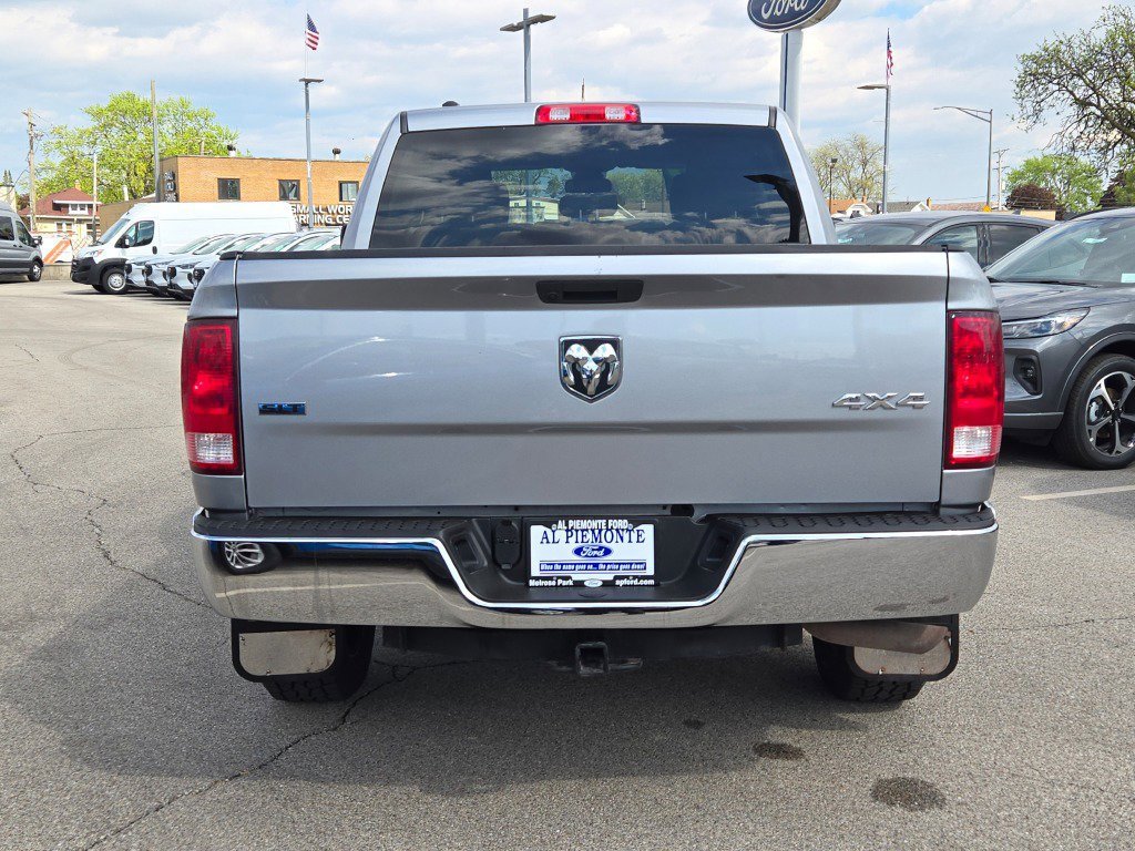 Used 2022 RAM 1500 Classic SLT image 12