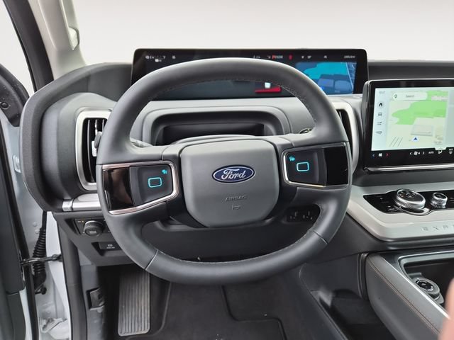 Certified 2025 Ford Expedition Max Active AWD/4WD image 13