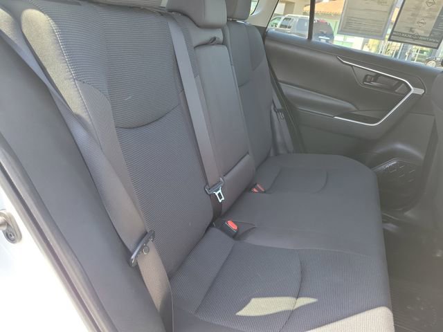 Used 2024 Toyota RAV4 LE AWD/4WD image 25