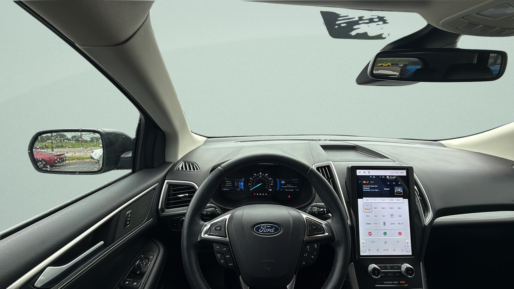 Certified 2024 Ford Edge SEL w/ Convenience Package AWD/4WD image 10