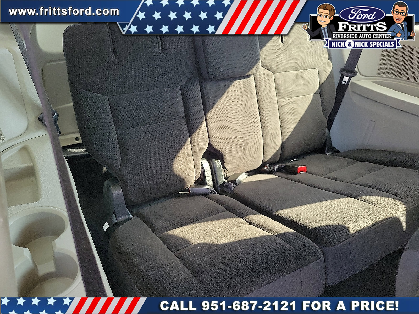 Used 2018 Dodge Grand Caravan SE w/ UConnect Hands-Free Group FWD image 15