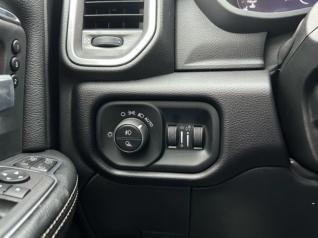 Used 2024 RAM 2500 Laramie w/ Safety Group image 30