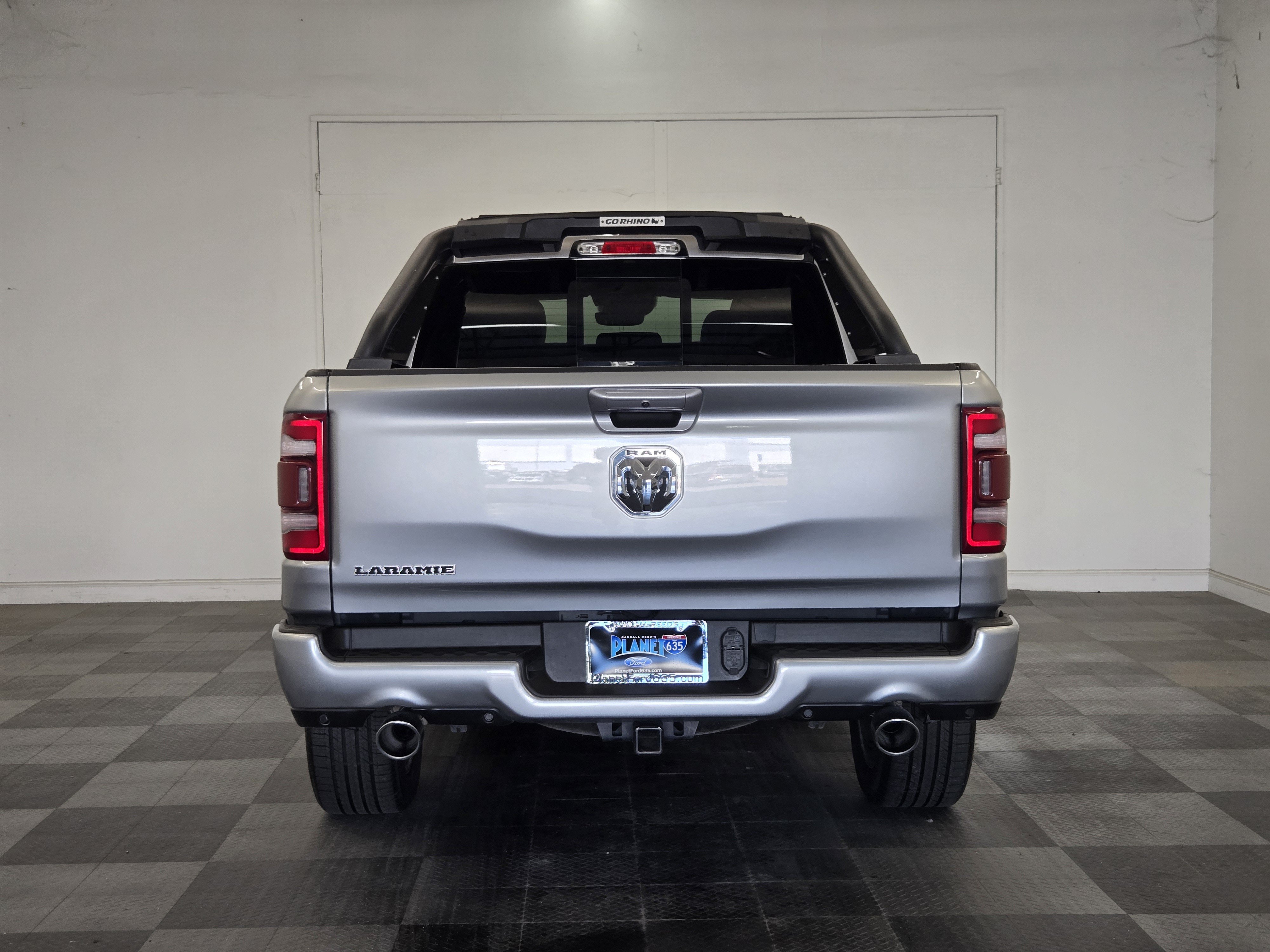 Used 2022 RAM 1500 Laramie w/ Sport Appearance Package RWD image 6