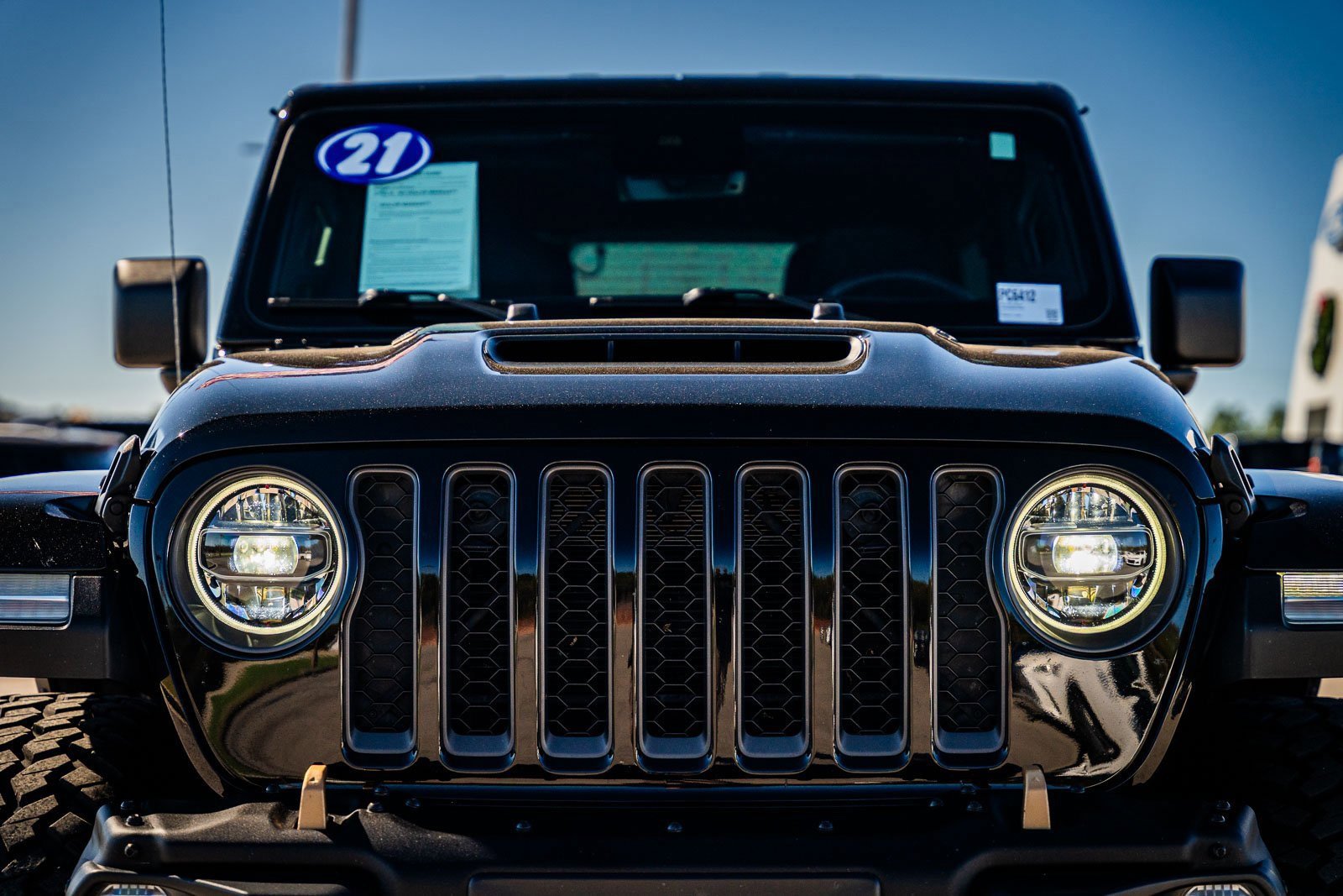 Used 2021 Jeep Wrangler Unlimited Rubicon image 9