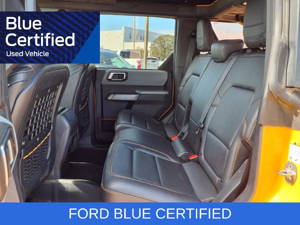 Certified 2022 Ford Bronco Badlands w/ Sasquatch Package AWD/4WD image 27