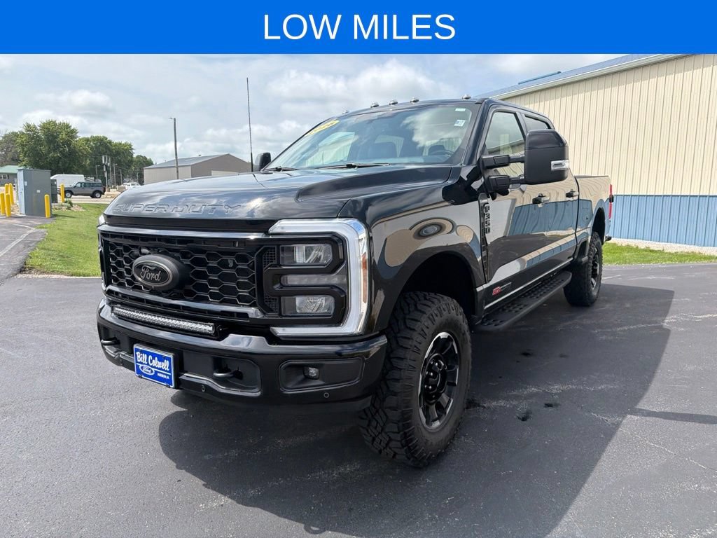 Certified 2026 Ford F350 Lariat w/ Tremor Off-Road Package AWD/4WD image 8