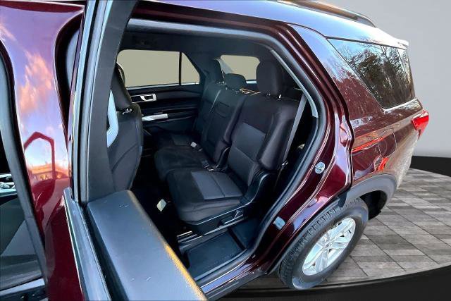 Certified 2022 Ford Explorer XLT image 30