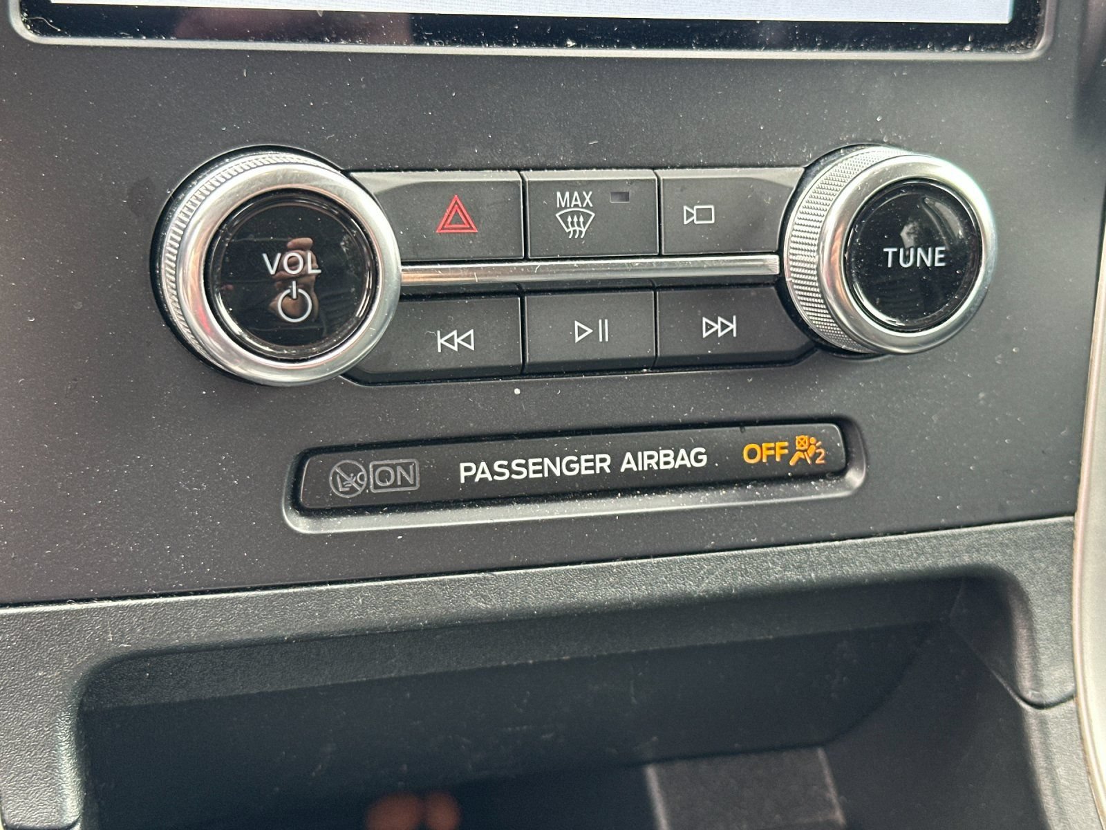 Certified 2024 Ford Edge SEL AWD/4WD image 22