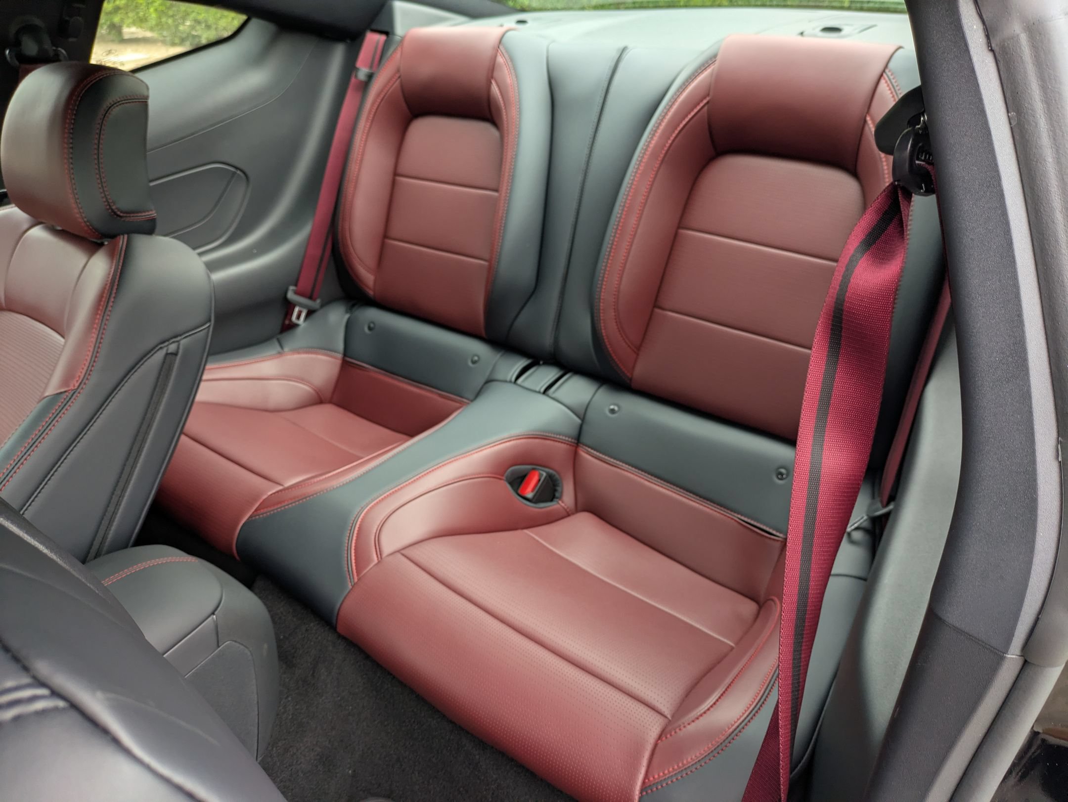 Certified 2025 Ford Mustang GT Premium RWD image 29