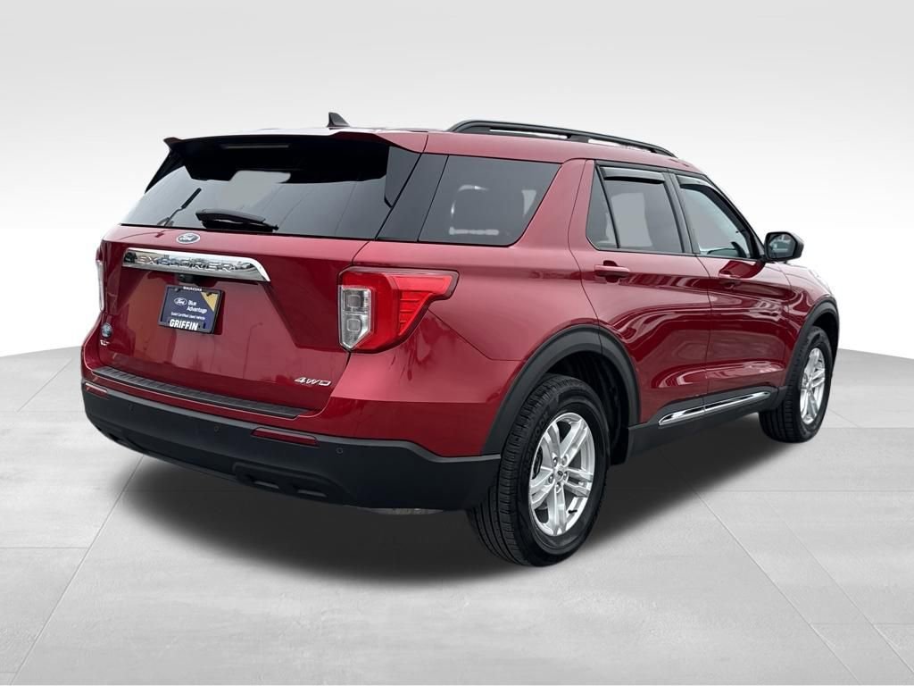 Certified 2023 Ford Explorer XLT image 2