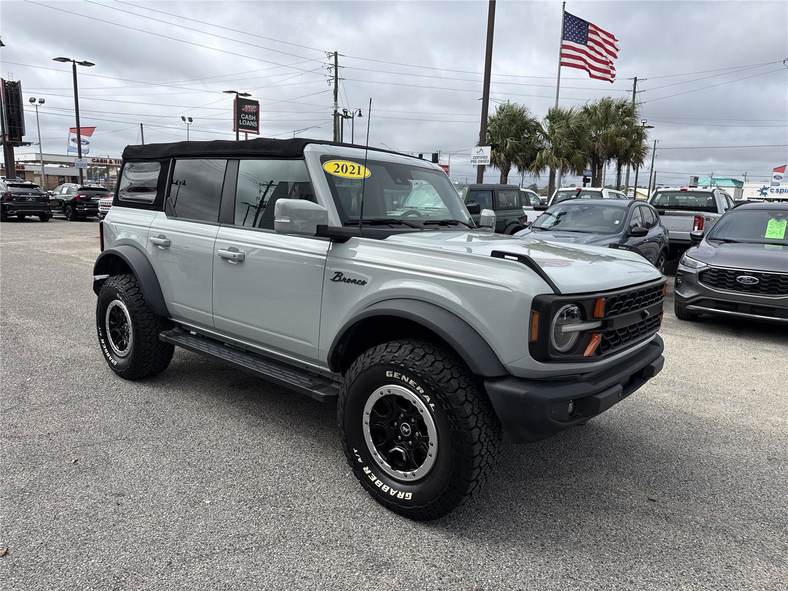 Certified 2021 Ford Bronco Outer Banks w/ Sasquatch Package image 8