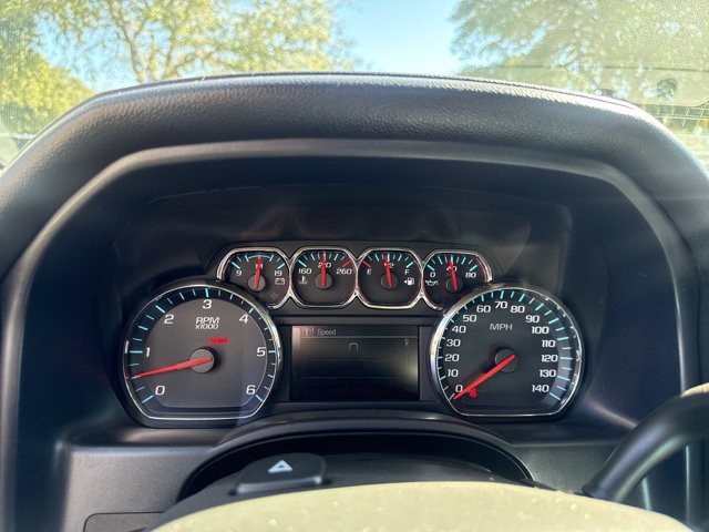 Used 2018 Chevrolet Silverado 1500 LTZ AWD/4WD image 21