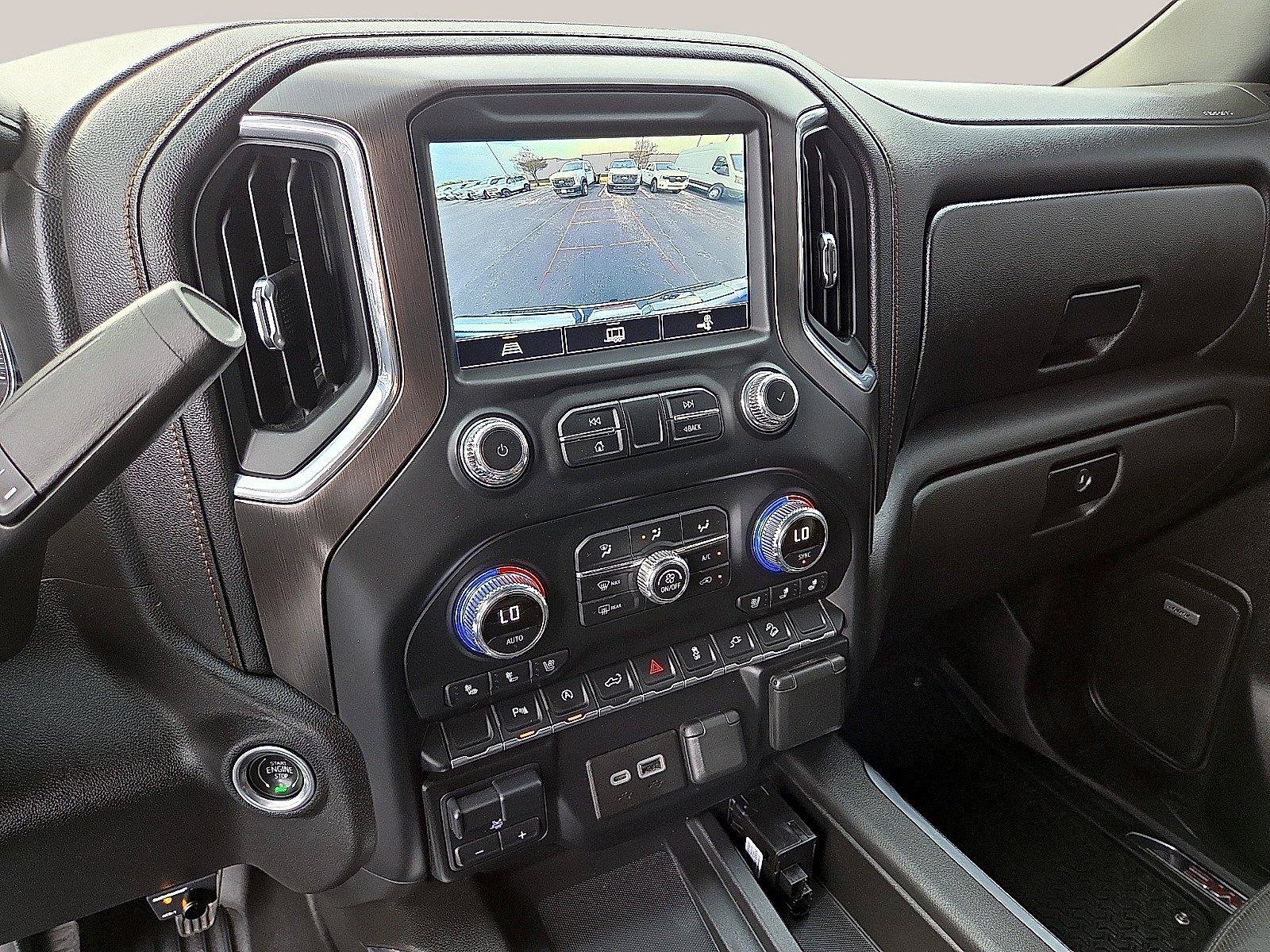 Used 2021 GMC Sierra 1500 AT4 w/ AT4 Premium Package AWD/4WD image 18