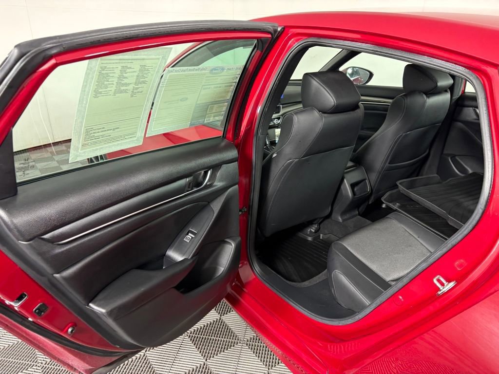 Used 2019 Honda Accord Sport image 28