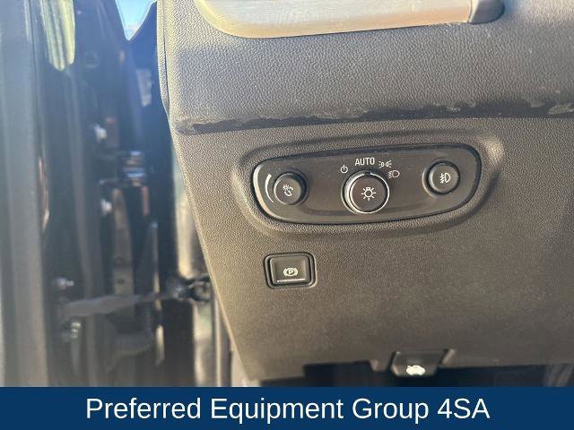 Used 2020 GMC Terrain SLT image 13