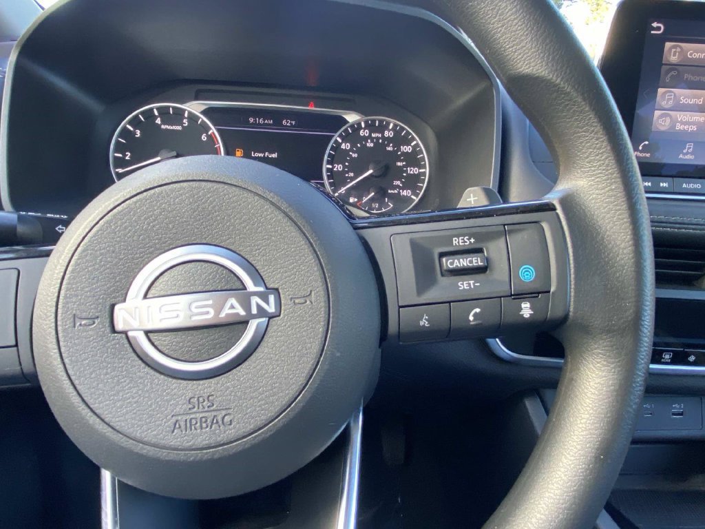 Used 2023 Nissan Rogue SV AWD/4WD image 32