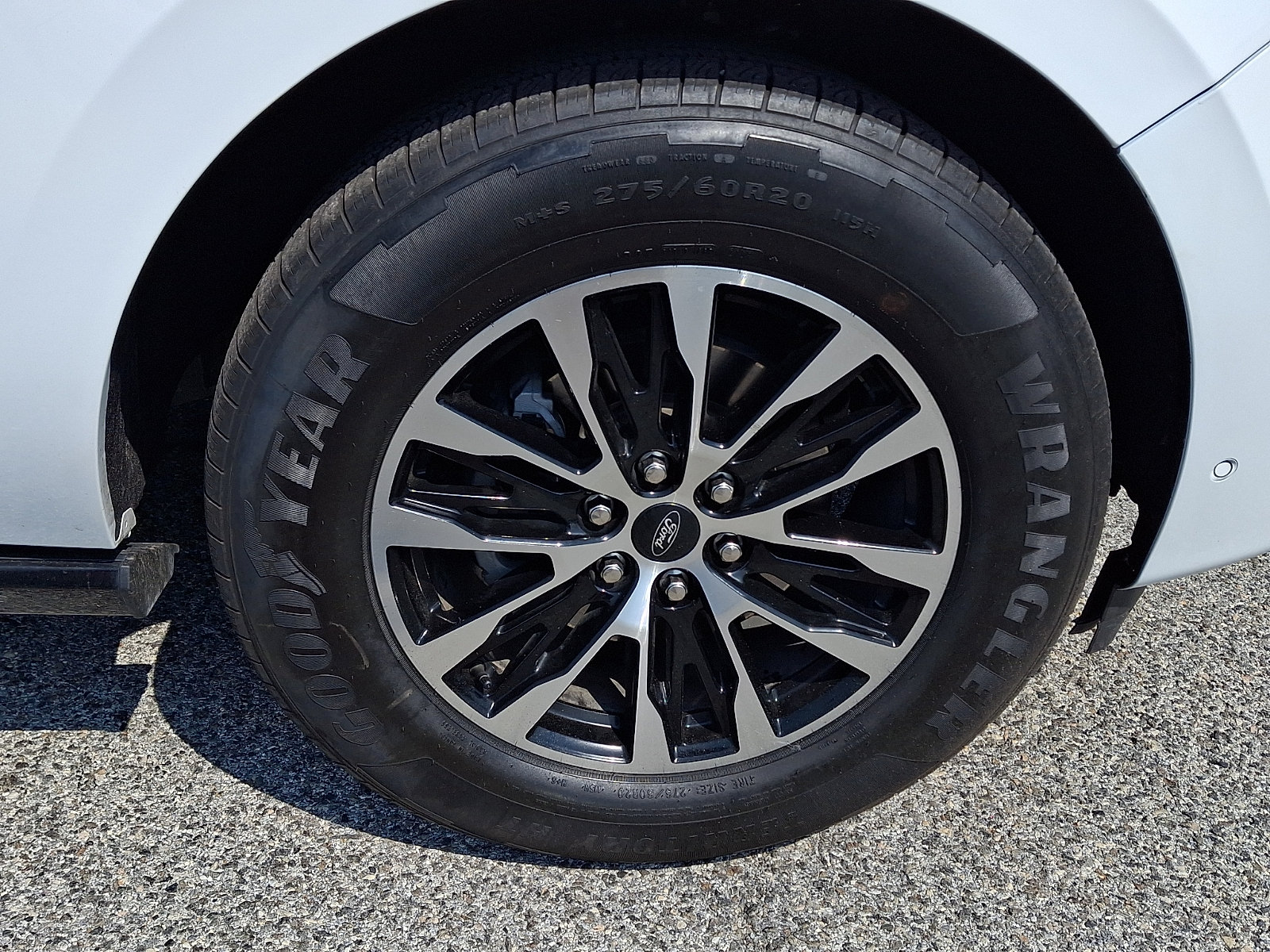 Certified 2025 Ford Expedition Max Platinum AWD/4WD image 11