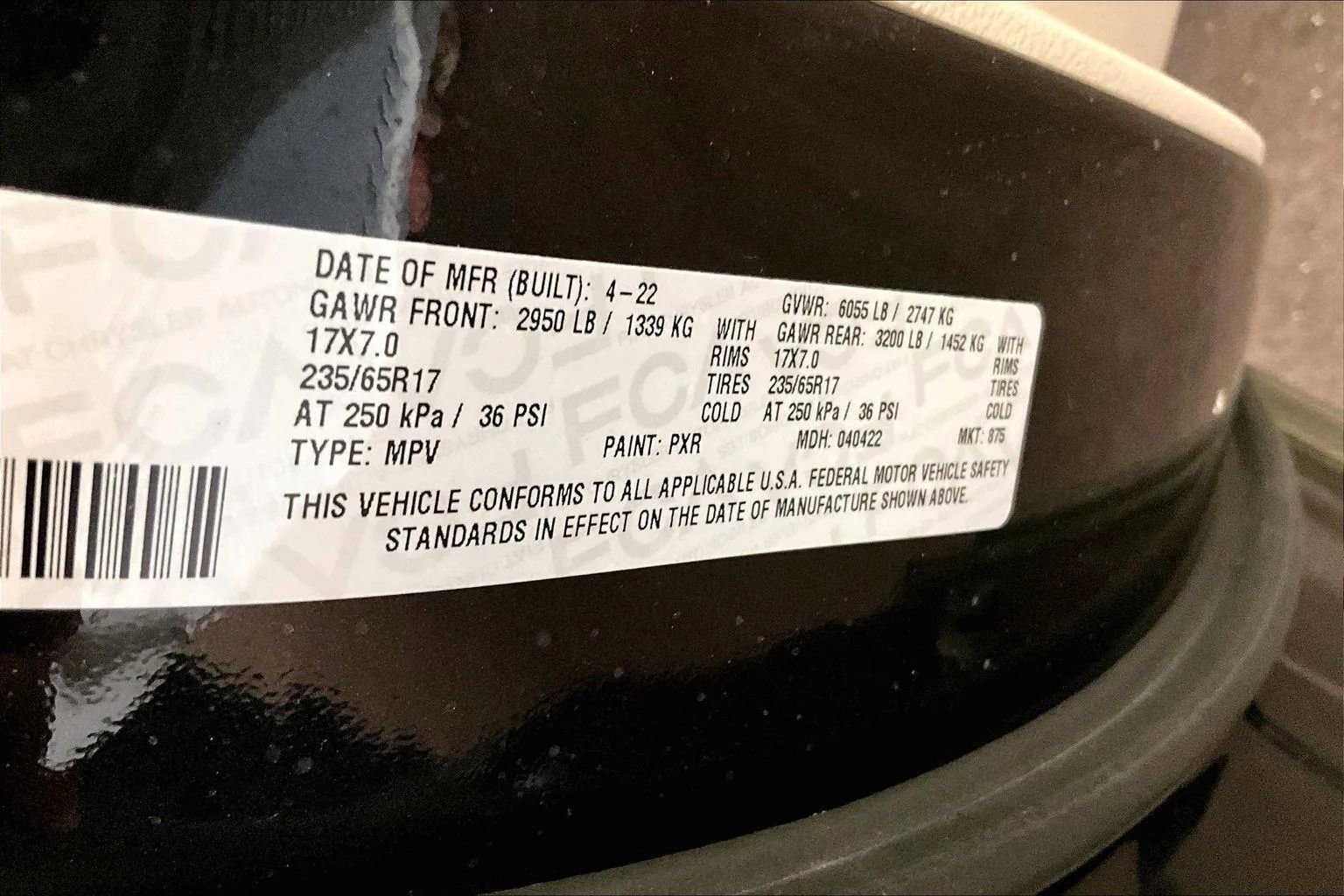 Used 2022 Chrysler Voyager LX image 33