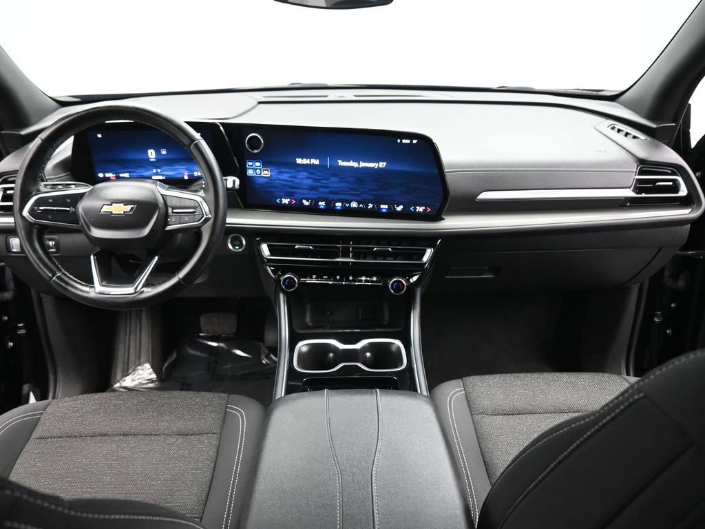 Used 2024 Chevrolet Traverse LT image 45