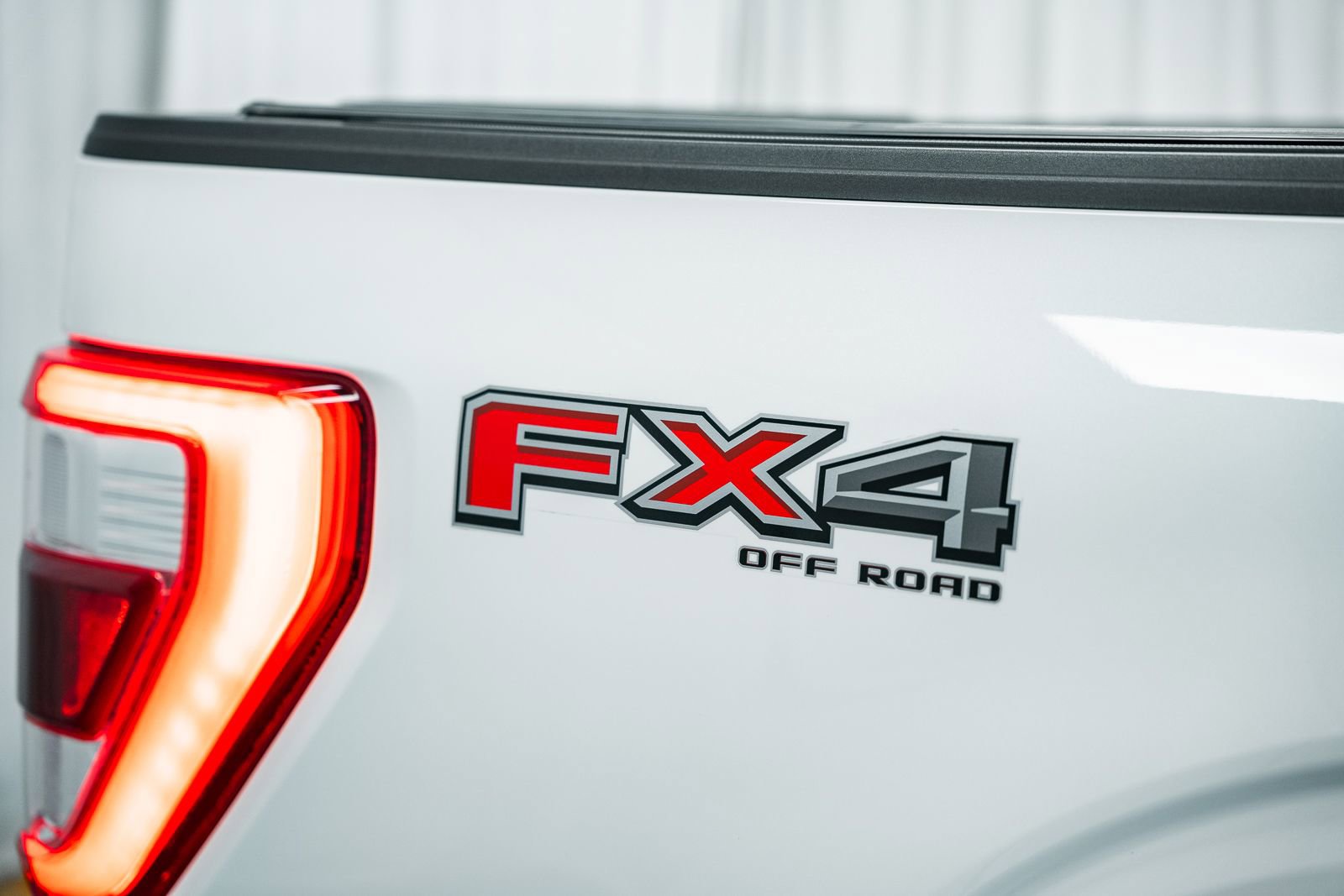 Certified 2023 Ford F150 Lariat w/ Equipment Group 502A High image 28