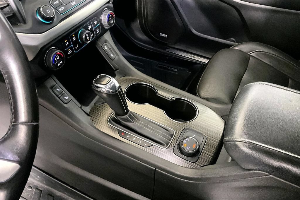 Used 2019 GMC Acadia SLT AWD/4WD image 13