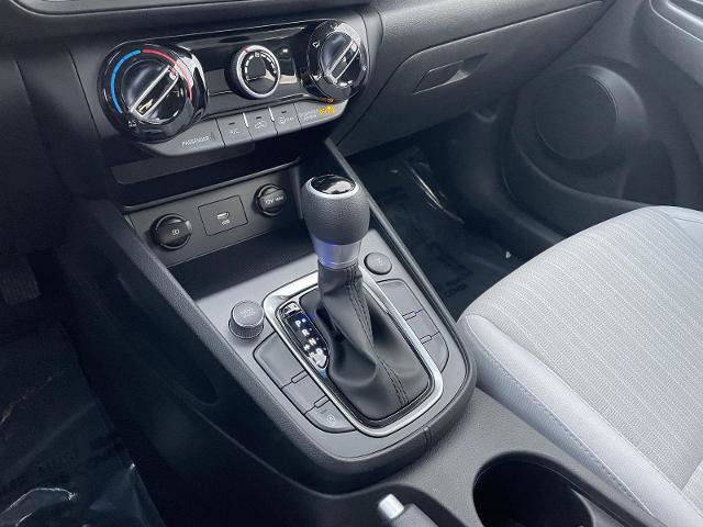 Used 2023 Hyundai Kona SEL image 29