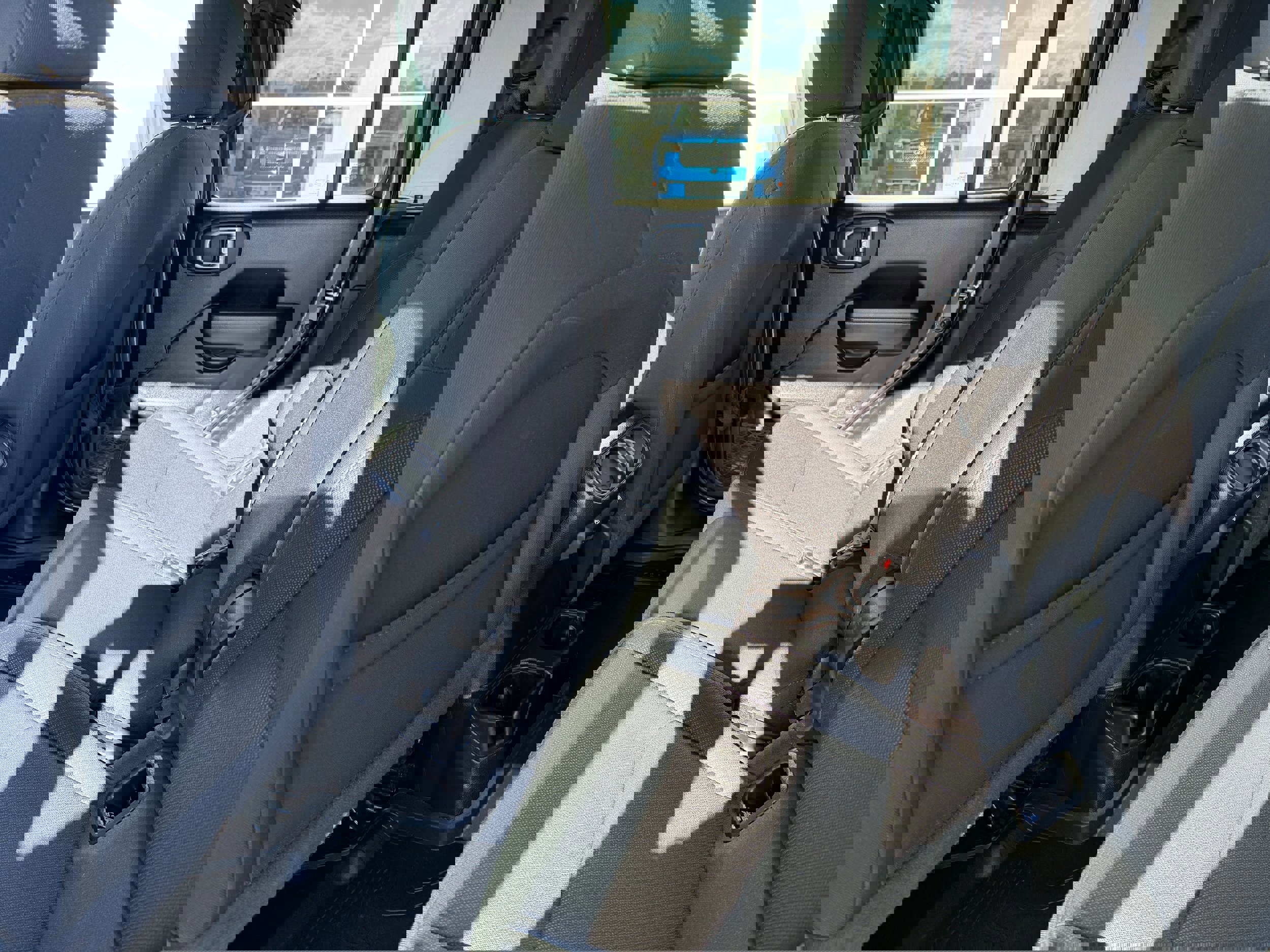 Used 2021 Jeep Gladiator Willys image 13